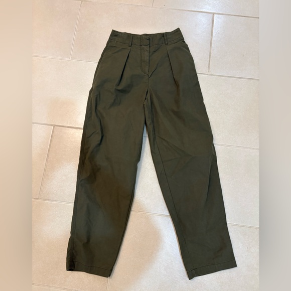 Aritzia Wilfred Free Modern Utility Pants - Olive Green - Size 2 minimalist - Picture 1 of 5